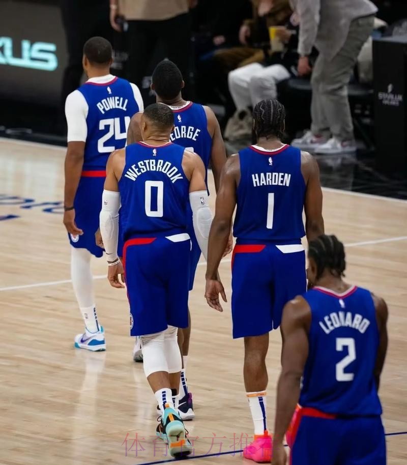 伦纳德26分哈登31分,快船121-105击败篮网 伦纳德26分哈登31分,快船121-105击败篮网